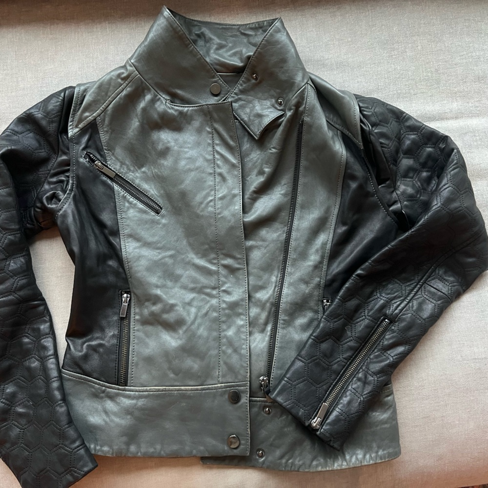 Badgley Mischka Black and Gray Leather Jacket